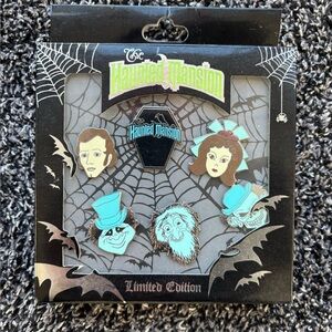 RARE!!! DISNEY THE HAUNTED MANSION 2008 Limited Edition Set of 6 Pins /500